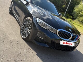 2021 BMW 3 серии 320i xDrive VII (G2x), чёрный, 3240000 рублей, вид 1