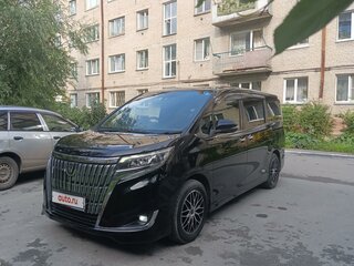 2018 Toyota Esquire I Рестайлинг, чёрный, 2250000 рублей, вид 2
