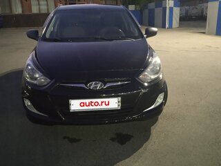 2013 Hyundai Solaris I, чёрный, 930000 рублей, вид 1