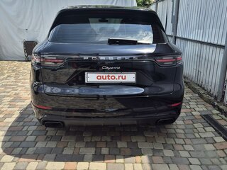 2018 Porsche Cayenne III, чёрный, 6800000 рублей, вид 4