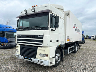 2004 DAF XF 95, белый, 2700000 рублей, вид 1