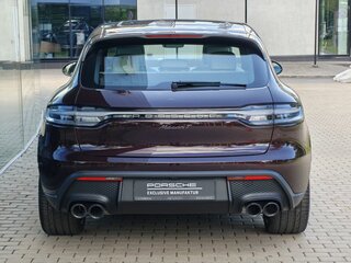 2026 Porsche Macan I Рестайлинг 2, красный, 13780000 рублей, вид 3