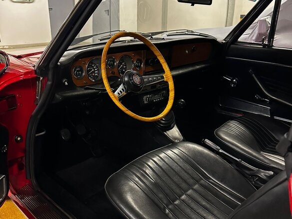 1966 Fiat 124 Sport Spider I, красный, 5500000 рублей - вид 14