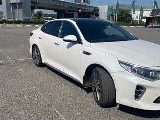 2017 Kia Optima IV, белый, 1150000 рублей, вид 4