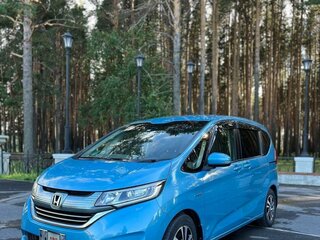 2017 Honda Freed II, голубой, 1500000 рублей, вид 1