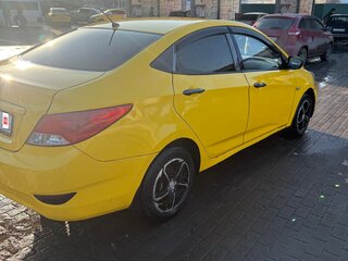 2011 Hyundai Solaris I, жёлтый, 400000 рублей, вид 4
