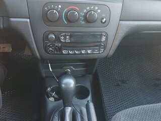 2004 Dodge Stratus II Рестайлинг, пурпурный, 458000 рублей, вид 1