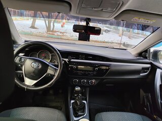 2013 Toyota Corolla XI (E160, E170, E180), белый, 1250000 рублей, вид 5