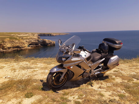 2010 Yamaha FJR1300, серебристый, 670000 рублей, вид 1