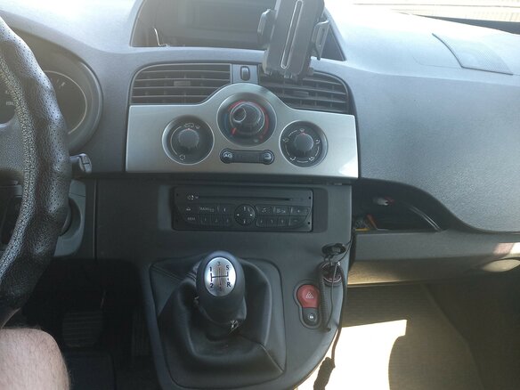 2012 Renault Kangoo II, белый, 1350000 рублей - вид 3