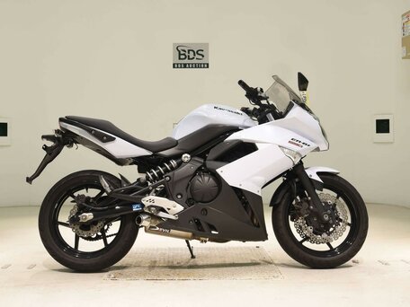 2010 Kawasaki ER-6F (Ninja 650R), белый, 449000 рублей, вид 2