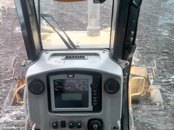 2011 Caterpillar D6, жёлтый, 8500000 рублей - вид 8