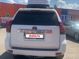 2018 Toyota Land Cruiser Prado 150 Series Рестайлинг 2, белый, 5100000 рублей, вид 3