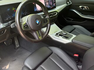 2023 BMW 3 серии 330i VII (G2x) Рестайлинг, чёрный, 3700000 рублей, вид 5