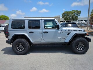 2024 Jeep Wrangler IV (JL) Рестайлинг, серый, 17405484 рублей, вид 3