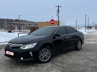 2016 Toyota Camry VII (XV50) Рестайлинг, чёрный, 2200000 рублей, вид 3