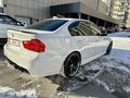 2010 BMW 3 серии 330i V (E90/E91/E92/E93) Рестайлинг, белый, 3000000 рублей - вид 4