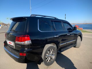 2012 Lexus LX 570 III, чёрный, 4450000 рублей, вид 3