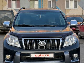 2011 Toyota Land Cruiser Prado 150 Series, красный, 3200000 рублей, вид 3