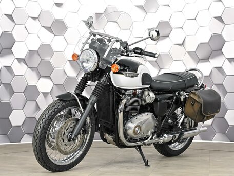 2016 Triumph Bonneville T120, белый, 927000 рублей, вид 2
