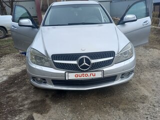 2007 Mercedes-Benz C-Класс 200 III (W204), серебристый, 1300000 рублей, вид 1