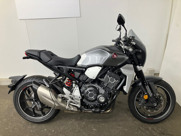 2019 Honda CB 1000R, серый, 1050000 рублей