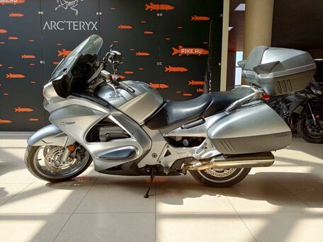 2007 Honda ST 1300, серебристый, 670000 рублей, вид 1