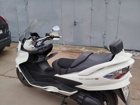2013 Suzuki Burgman (SkyWave) 400, белый, 350000 рублей, вид 3