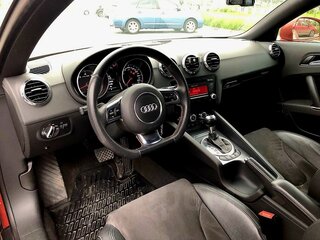 2012 Audi TT II (8J) Рестайлинг, красный, 1800000 рублей, вид 3