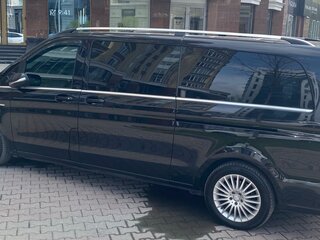 2015 Mercedes-Benz V-Класс Extra Long 250 d экстра длинный III (W447), чёрный, 3650000 рублей, вид 2