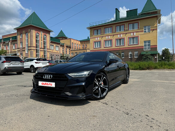 2018 Audi A7 55 TFSI II (4K), синий, 5500000 рублей