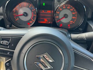 2021 Suzuki Jimny IV, бежевый, 2650000 рублей, вид 4
