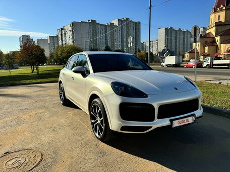 2019 Porsche Cayenne III, белый, 5631000 рублей, вид 1