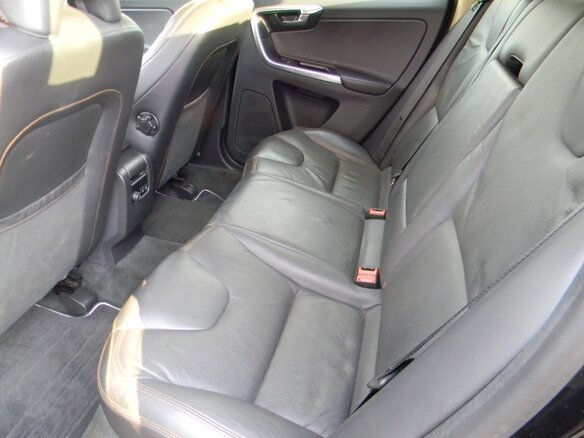 2012 Volvo XC60 I, чёрный - вид 8