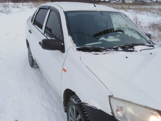 2013 Lada (ВАЗ) Granta I, белый, 300000 рублей, вид 1