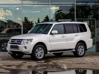 Mitsubishi Pajero IV Рестайлинг 1