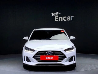 2019 Hyundai Veloster II, белый, 1700000 рублей, вид 2