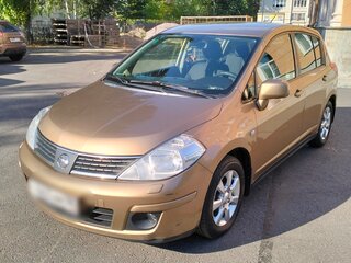 2008 Nissan Tiida I, золотистый, 770000 рублей, вид 2