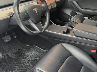 2018 Tesla Model 3 Long Range I, красный, 2590000 рублей, вид 5