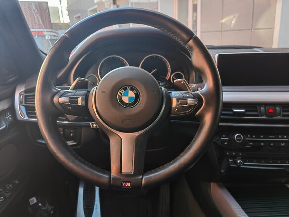 2017 BMW X5 40d III (F15), белый, 5390000 рублей - вид 17