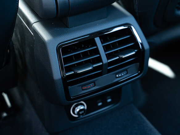 2026 Audi Q3 35 TFSI II (F3), серый, 4440000 рублей - вид 13