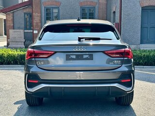 2023 Audi Q3 Sportback 35 TFSI MHEV II (F3), серый, 3090000 рублей, вид 5