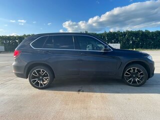 2016 BMW X5 25d III (F15), синий, 3330000 рублей, вид 2