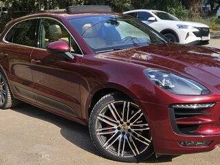 2016 Porsche Macan GTS I, красный, 3100000 рублей, вид 1