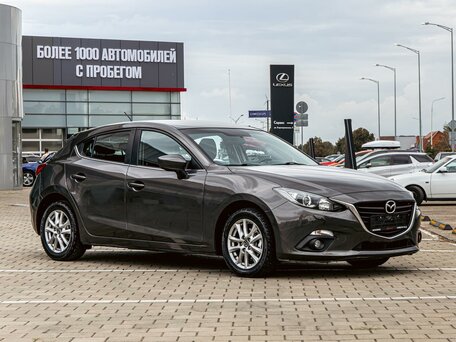2017 Mazda 3 III (BM), серый, 1315000 рублей, вид 3