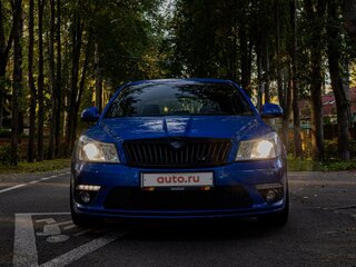 2011 Skoda Octavia RS II Рестайлинг, синий, 1200000 рублей, вид 4