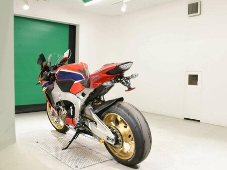 2017 Honda CBR 1000 RR/RA Fireblade, чёрный, 850000 рублей, вид 2