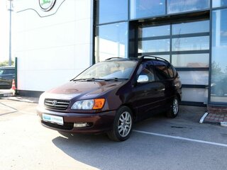 Toyota Ipsum I (M10)
