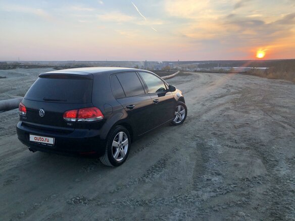 2011 Volkswagen Golf VI, синий - вид 4