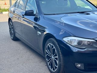 2011 BMW 5 серии 528i xDrive VI (F10/F11/F07), синий, 1450000 рублей, вид 1